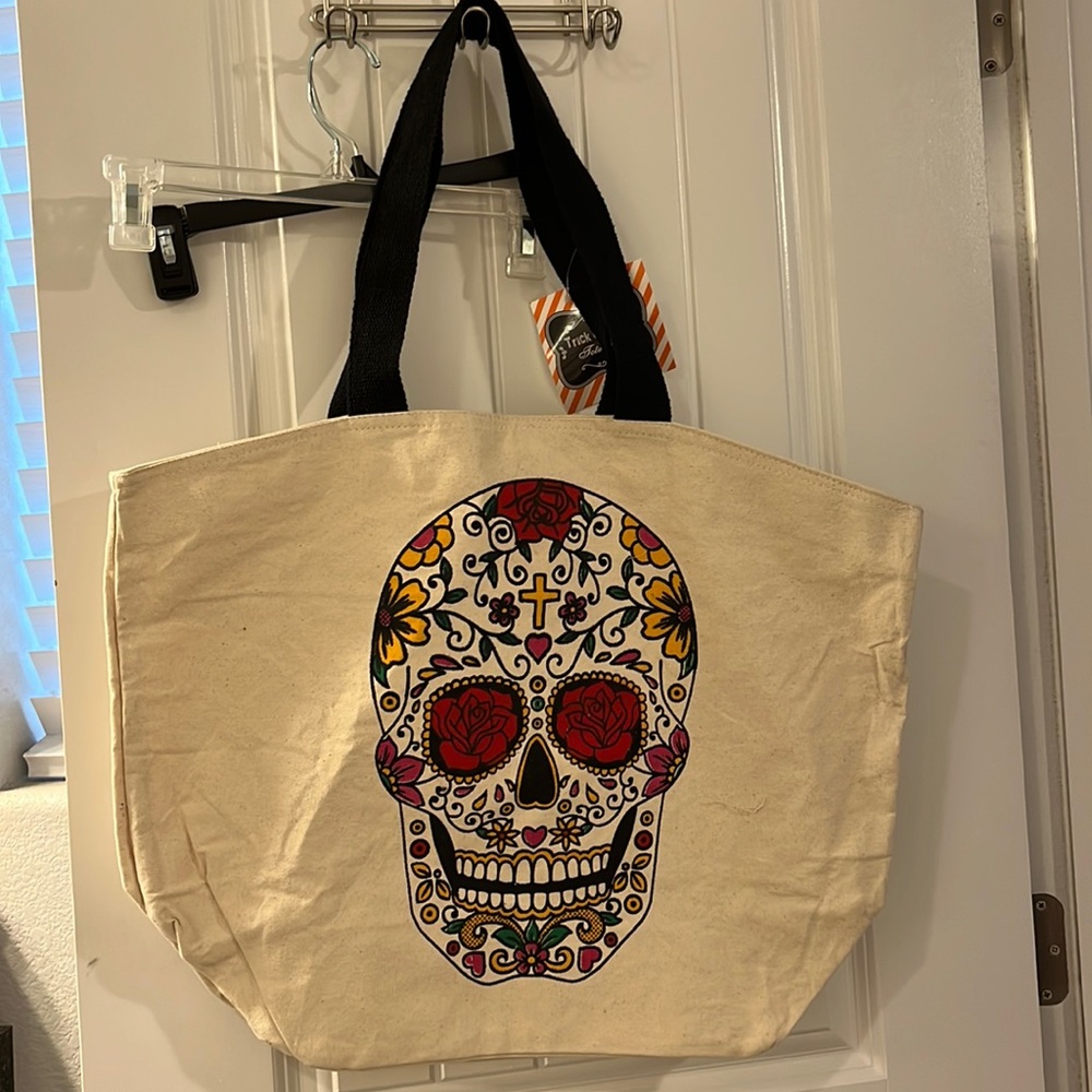 BNWT XL Canvas Tote Bag. Dia De Los Muertos